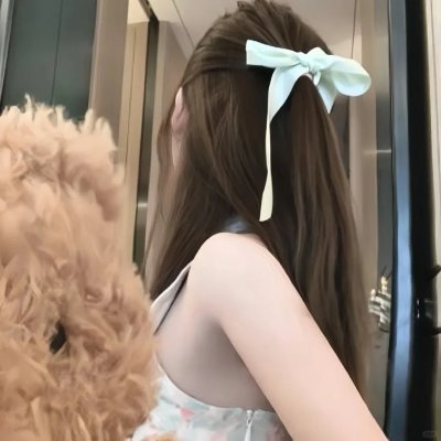 拥抱星星的月亮